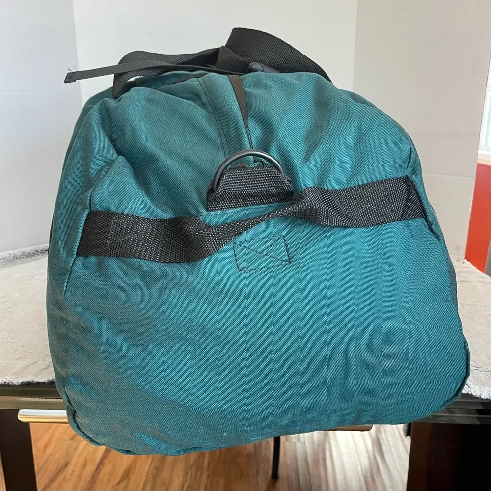 Vintage Eagle Creek Duffel Travel Green Color Large Size